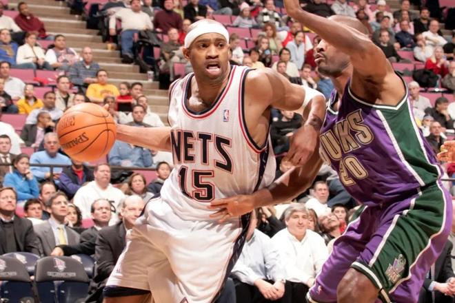 轻球员做出 轻球员做出